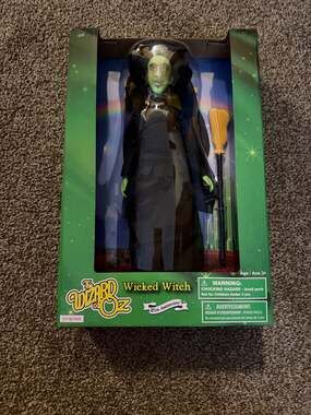 Toytronics The Wizard of Oz Wicked Witch 85th Anniversary 11 inch Fashion Doll